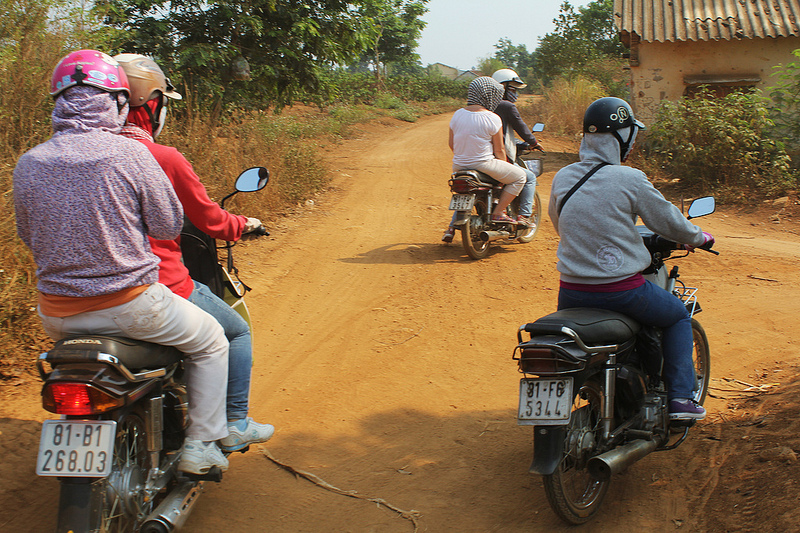 Du h&iacute; c&ugrave;ng nắng gi&oacute; T&acirc;y Nguy&ecirc;n